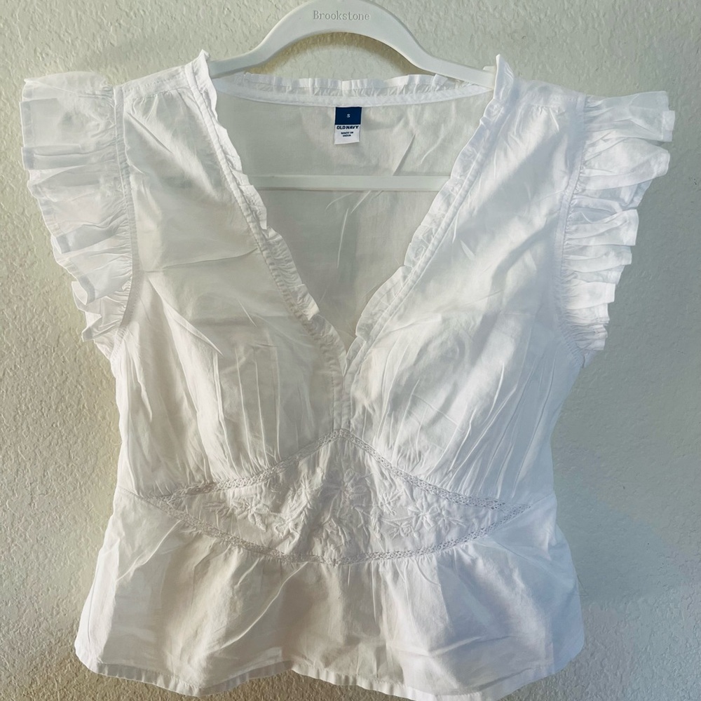 Old Navy White Ruffled V-Neck Cotton Peplum Top